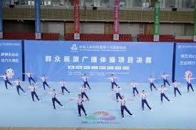 意甲半场：贝里沙造险斯图利奇失良机，克雷莫纳暂0-0莱切